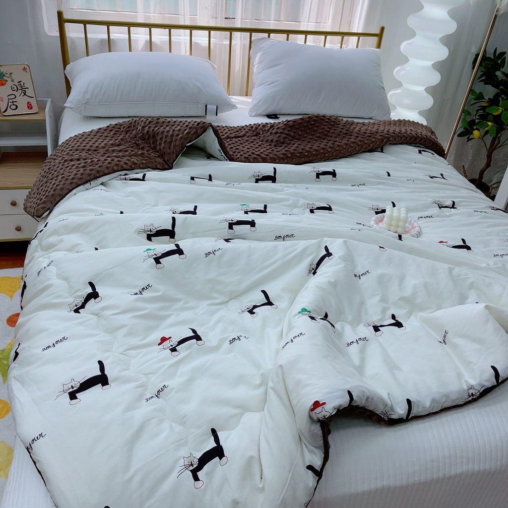 91家纺网 家纺一手货源 找家纺 暖居 2024新款嵌条豆豆被 英伦猫