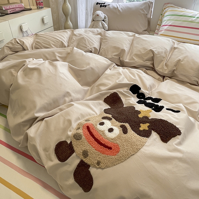 91家纺网 家纺一手货源 找家纺 吉象家纺 2024新款全棉斜纹毛巾绣混搭四件套 香肠嘴娃娃