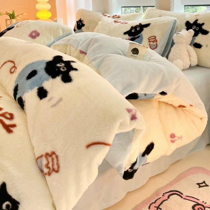 91家纺网 家纺一手货源 找家纺 慕澄家纺 2024新款兔绒牛奶绒加厚保暖印花四件套 小羊咩咩