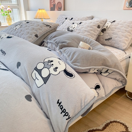 2024秋冬A类牛奶绒加厚夹棉床笠+牛奶绒被套四件套俏皮狗