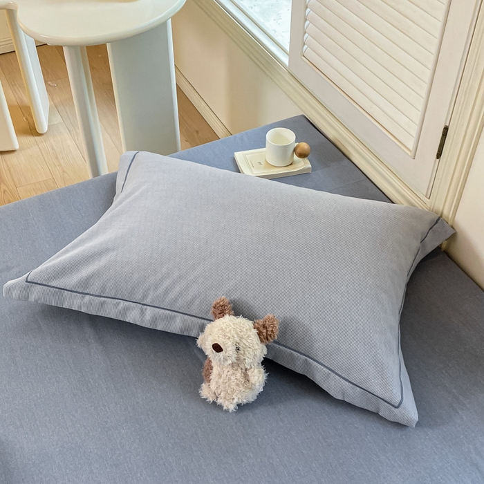 91家纺网 家纺一手货源 找家纺 优品阁 2024新款全棉磨毛四件套单品系列-单枕套 邦尼-蓝灰