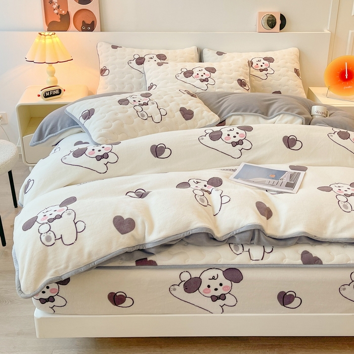 91家纺网 家纺一手货源 找家纺 2024秋冬A类牛奶绒加厚夹棉床笠+牛奶绒被套四件套爱心狗