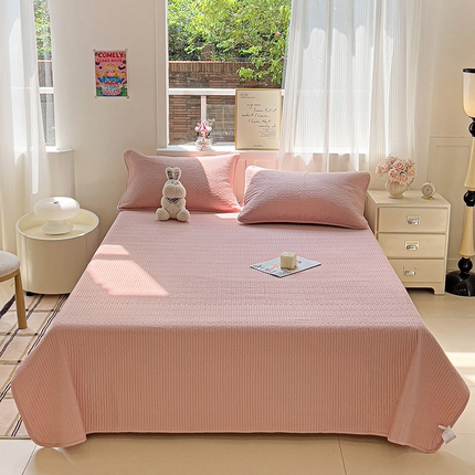 91家纺网 家纺一手货源 找家纺 漫时光 2025新款40支全棉纯色夹棉床盖款 胭脂粉