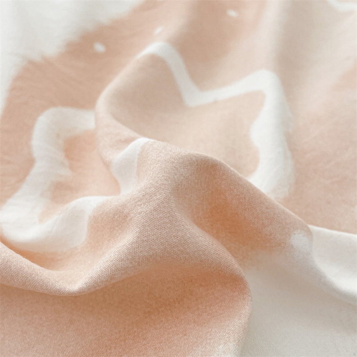 91家纺网 家纺一手货源 找家纺 盛秋家纺 2025新款卡通单被套彩虹+蓝爱心