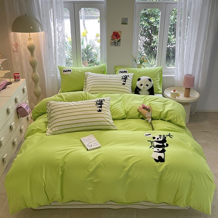 91家纺网 家纺一手货源 找家纺 吉象家纺 2024新款全棉斜纹毛巾绣混搭四件套 熊猫团团