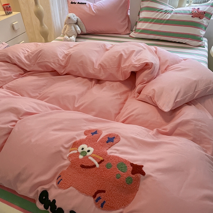 91家纺网 家纺一手货源 找家纺 吉象家纺 2024新款全棉斜纹毛巾绣混搭四件套 可爱兔兔