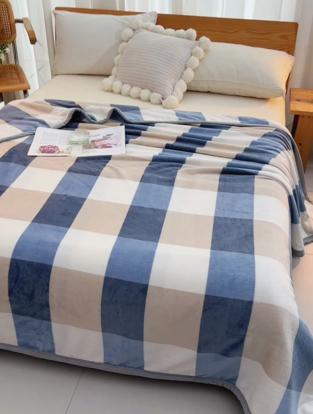 91家纺网 家纺一手货源 找家纺 仟人梦 2024新款A类高克重保暖法兰绒多功能保暖毛毯 蓝大格