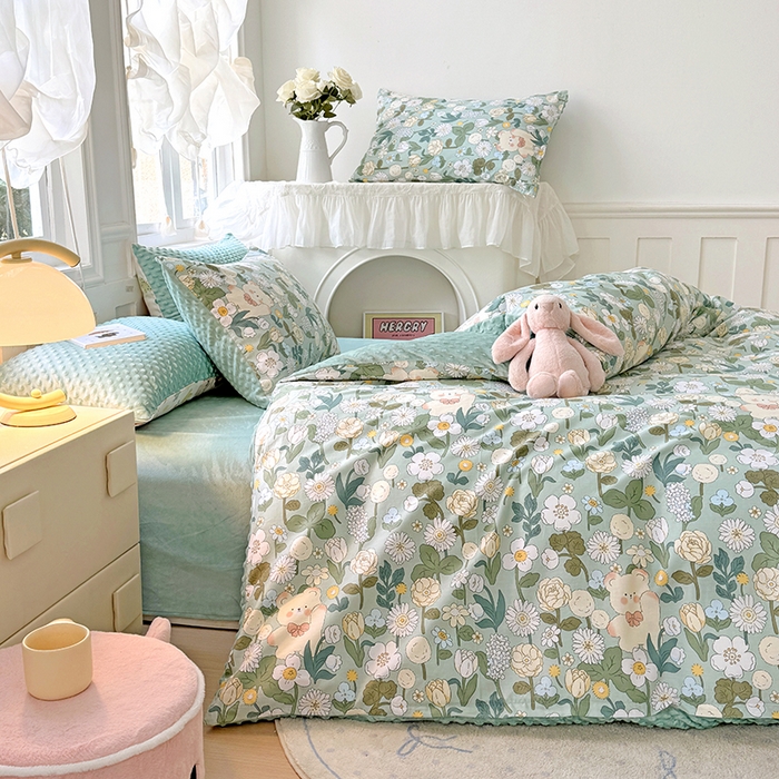 91家纺网 家纺一手货源 找家纺 优迈2024新秋冬加厚保暖全棉+豆豆绒四件套婴儿绒牛奶绒豆豆单被套单人双人加大号棉加绒三件套四件套 春意盎然