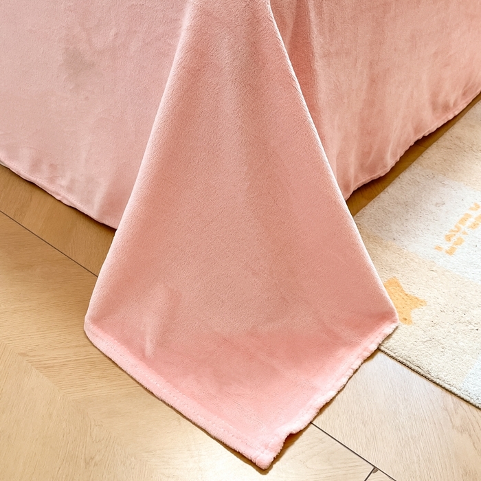 91家纺网 家纺一手货源 找家纺 慕尚家纺 2025新款3.5kg高克重田园花卉类牛奶绒四件套 鲜花小兔