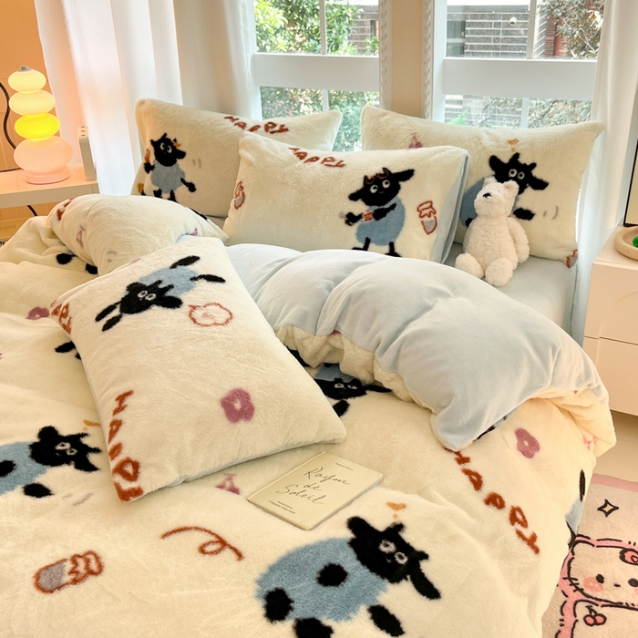 91家纺网 家纺一手货源 找家纺 慕澄家纺 2024新款兔绒牛奶绒加厚保暖印花四件套 小羊咩咩