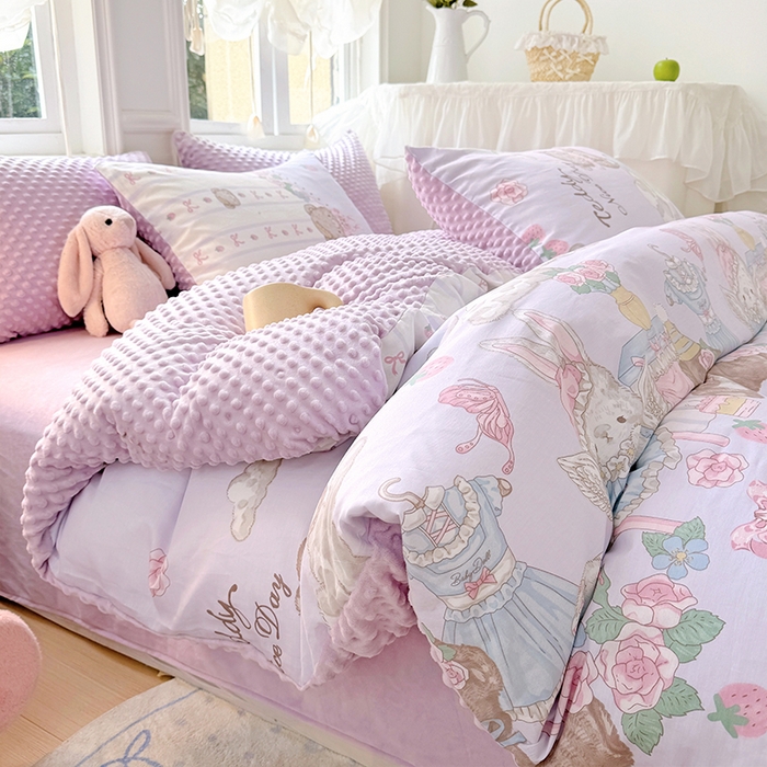 91家纺网 家纺一手货源 找家纺 优迈2024新秋冬加厚保暖全棉+豆豆绒四件套婴儿绒牛奶绒豆豆单被套单人双人加大号棉加绒三件套四件套 童话镇