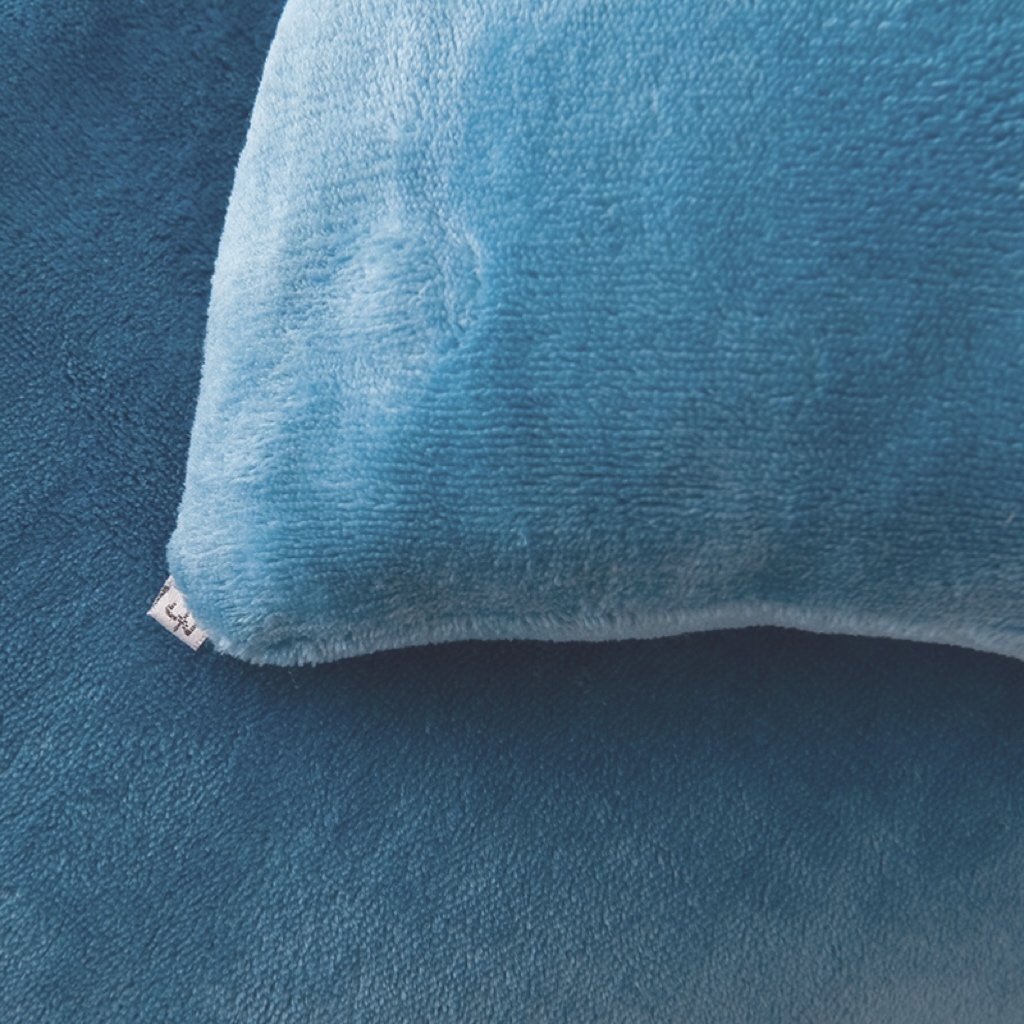 91家纺网 家纺一手货源 找家纺 牛魔王家居 2024新款加厚牛奶绒绣花冬被春秋被大豆被被子 牛奶绒+月光蓝