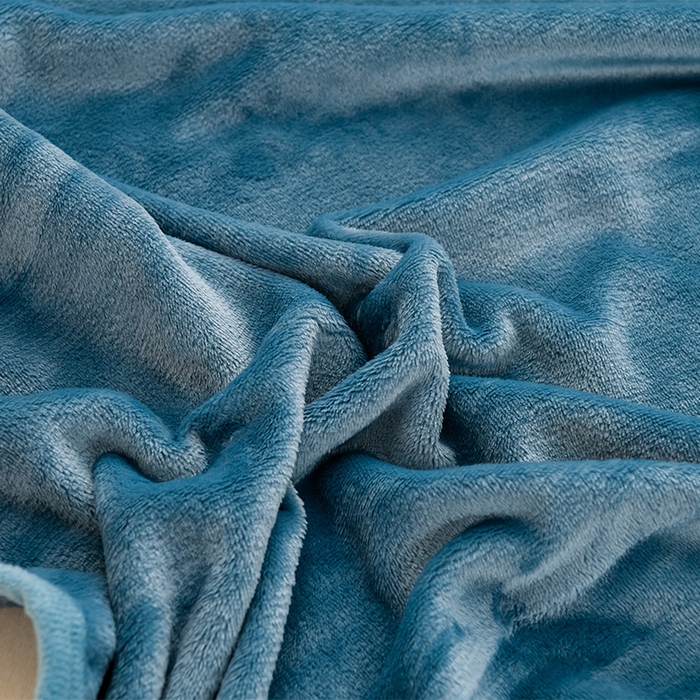 91家纺网 家纺一手货源 找家纺 仟人梦 2024新款A类高克重保暖法兰绒多功能保暖毛毯 雾蓝