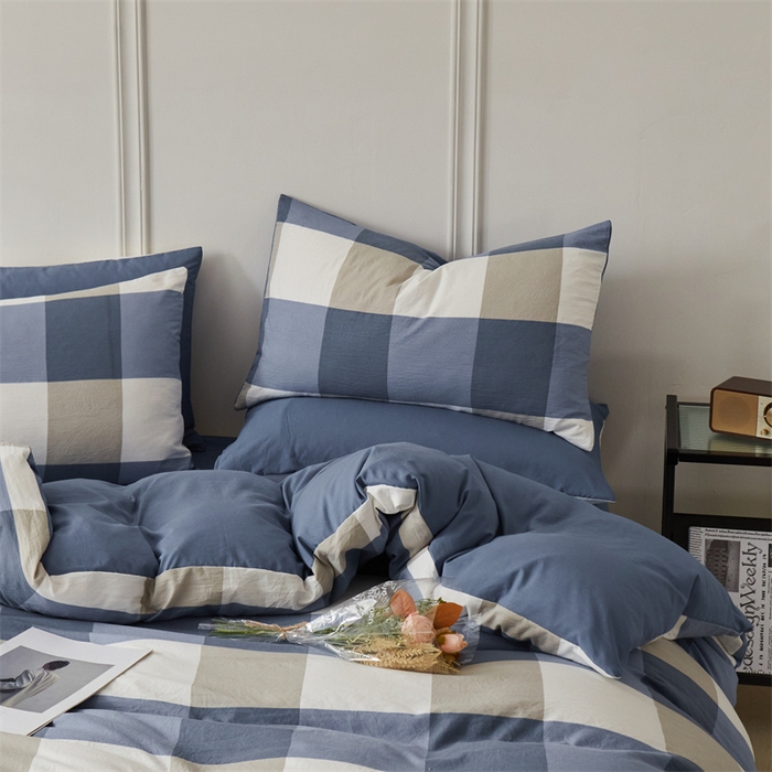 91家纺网 家纺一手货源 找家纺 盛秋家纺 2025新款格子单被套蓝大格+宾利蓝