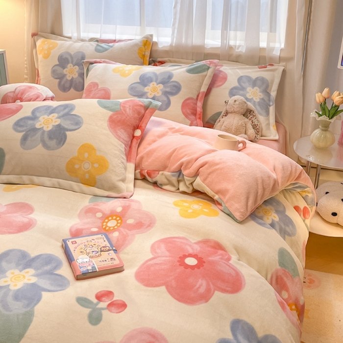 91家纺网 家纺一手货源 找家纺 慕尚家纺 2025新款3.5kg高克重田园花卉类牛奶绒四件套 菲娜