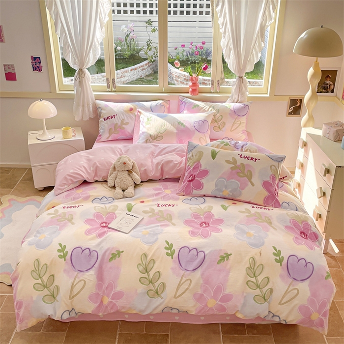 91家纺网 家纺一手货源 找家纺 盛秋家纺 2025新款卡通单被套雅朵+粉爱心