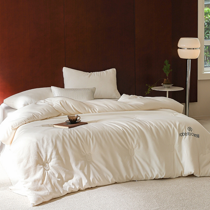 91家纺网 家纺一手货源 找家纺 （总）2024新款7A抗菌爱生活牛奶艾阳棉春秋被子被芯