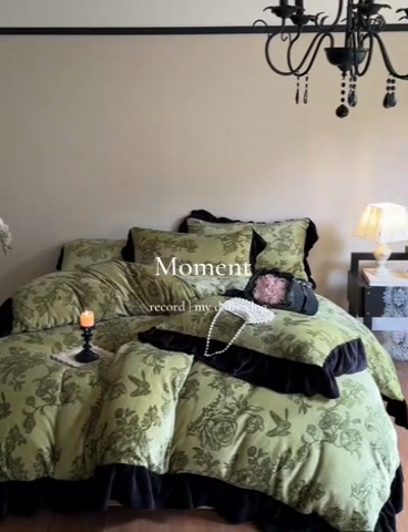 91家纺网 家纺一手货源 找家纺 2024新款加厚保暖高克重法式赫本风牛奶绒四件套 法式-绿野仙踪