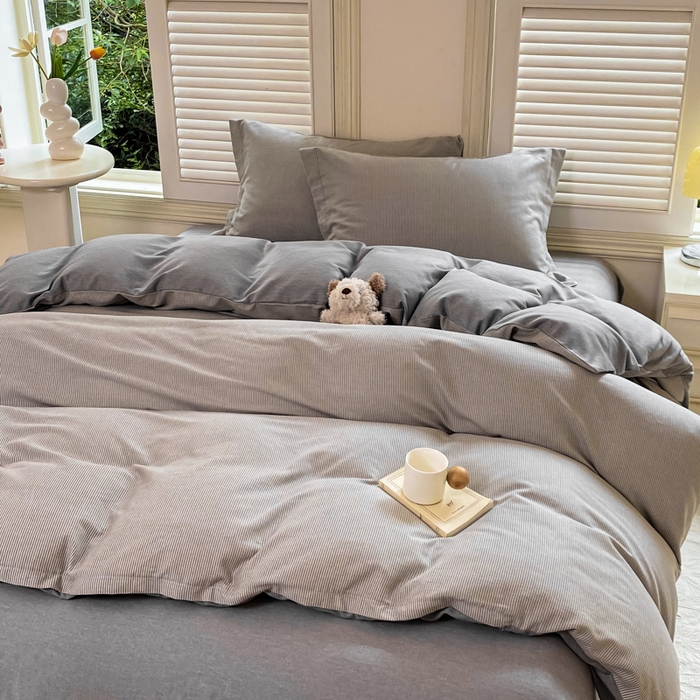 91家纺网 家纺一手货源 找家纺 优品阁 2024新款亲肤舒适全棉磨毛四件套学生三件套系列  邦尼-灰