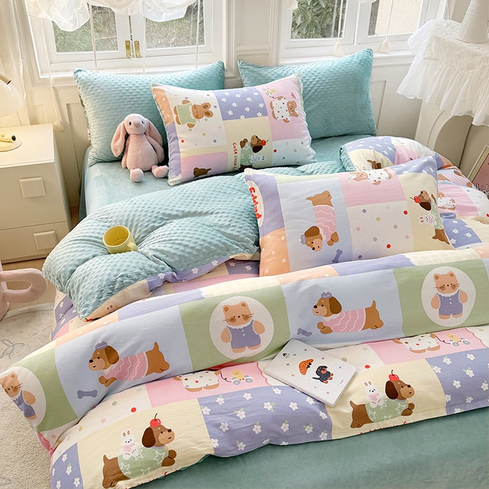 91家纺网 家纺一手货源 找家纺 优迈2024新秋冬加厚保暖全棉+豆豆绒四件套婴儿绒牛奶绒豆豆单被套单人双人加大号棉加绒三件套四件套 动物乐园