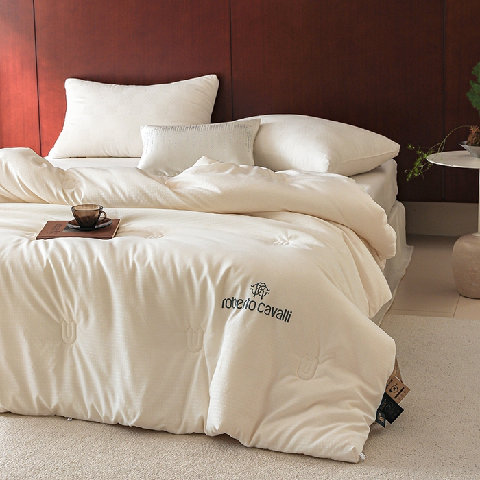 91家纺网 家纺一手货源 找家纺 （总）2024新款7A抗菌爱生活牛奶艾阳棉春秋被子被芯