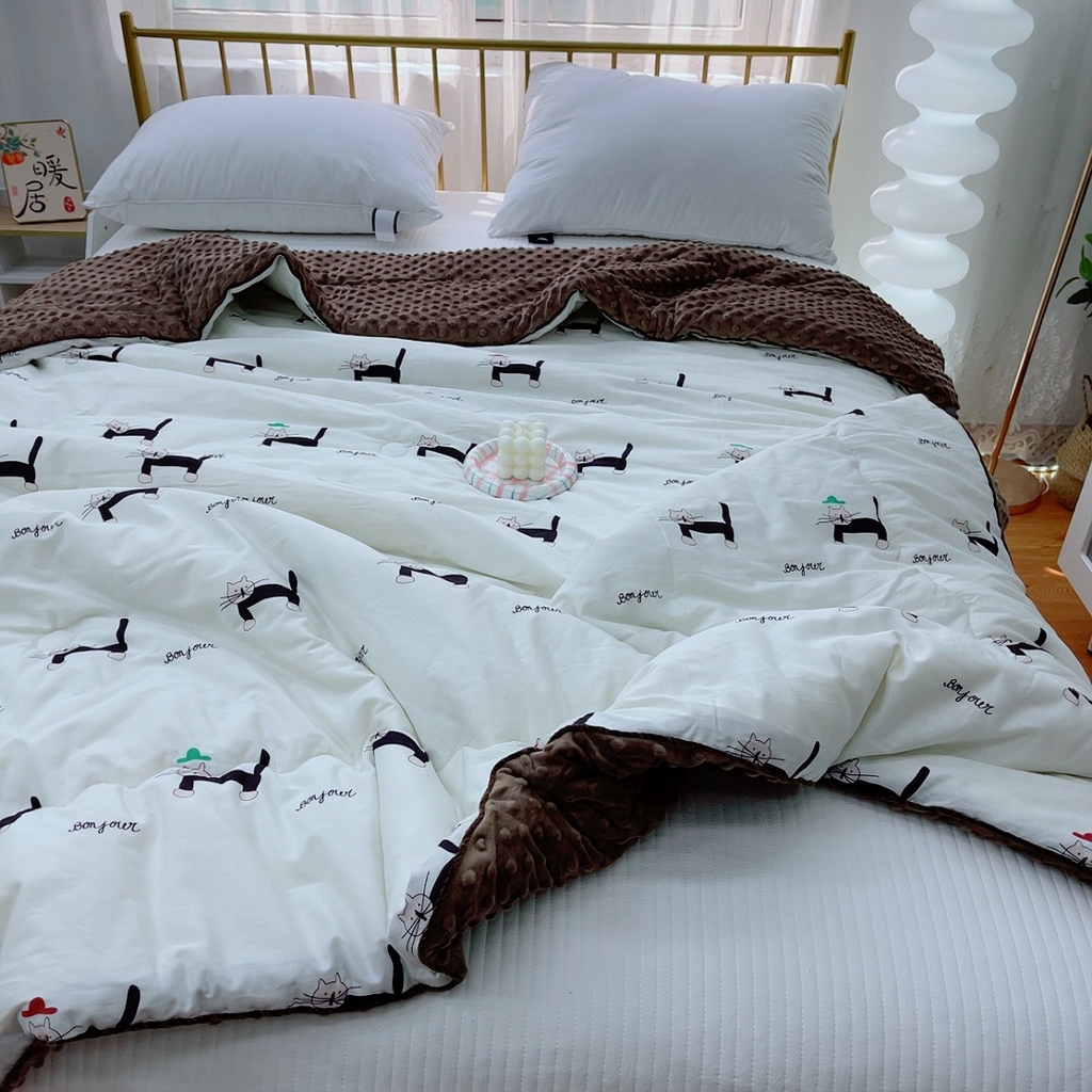 91家纺网 家纺一手货源 找家纺 暖居 2024新款嵌条豆豆被 英伦猫