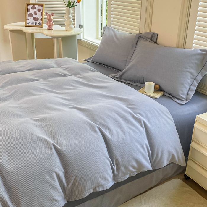 91家纺网 家纺一手货源 找家纺 优品阁 2024新款亲肤舒适全棉磨毛四件套学生三件套系列  邦尼-蓝灰