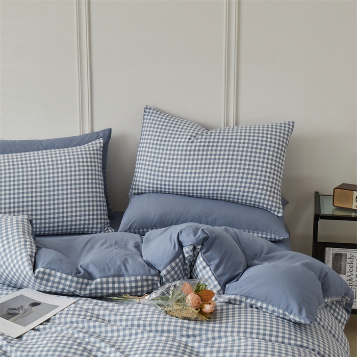 91家纺网 家纺一手货源 找家纺 盛秋家纺 2025新款格子单被套蓝小格+蓝灰