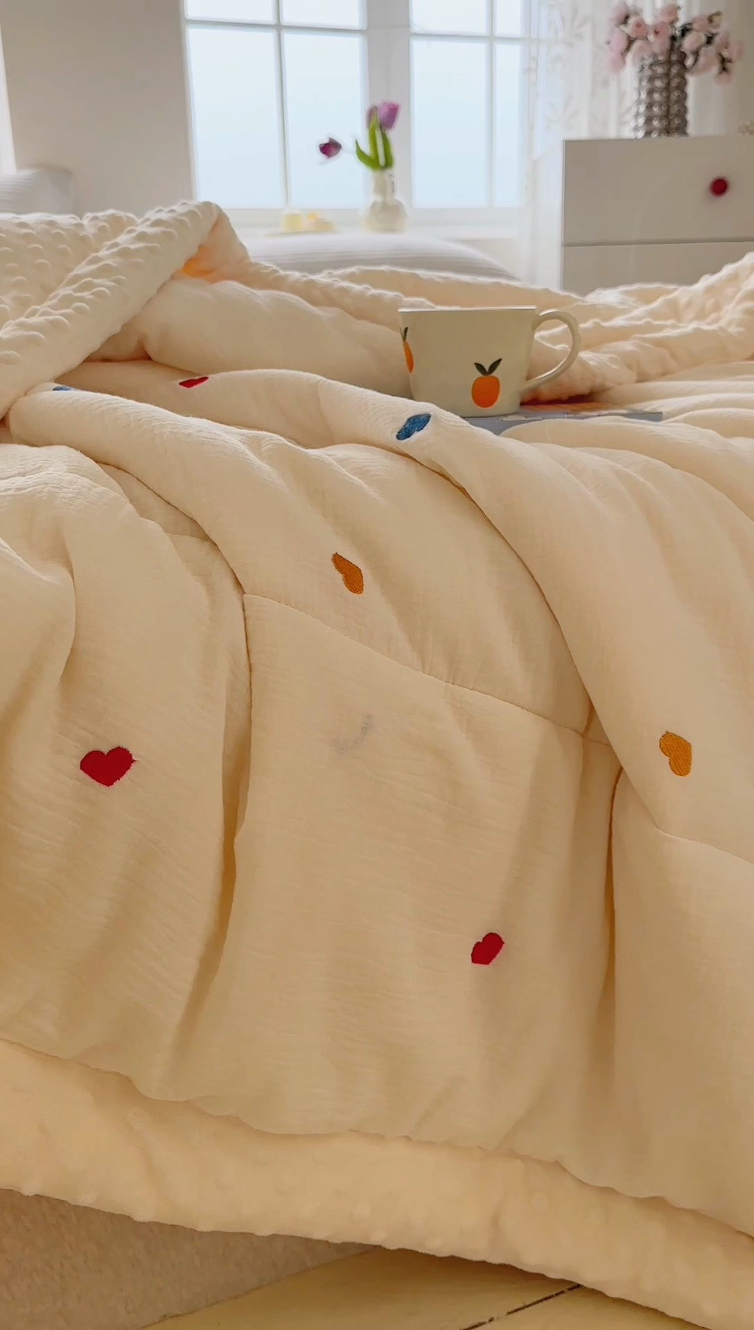 91家纺网 家纺一手货源 找家纺 木楌家居 2025新款全棉A类皱皱纱刺绣手包边豆豆被 心动