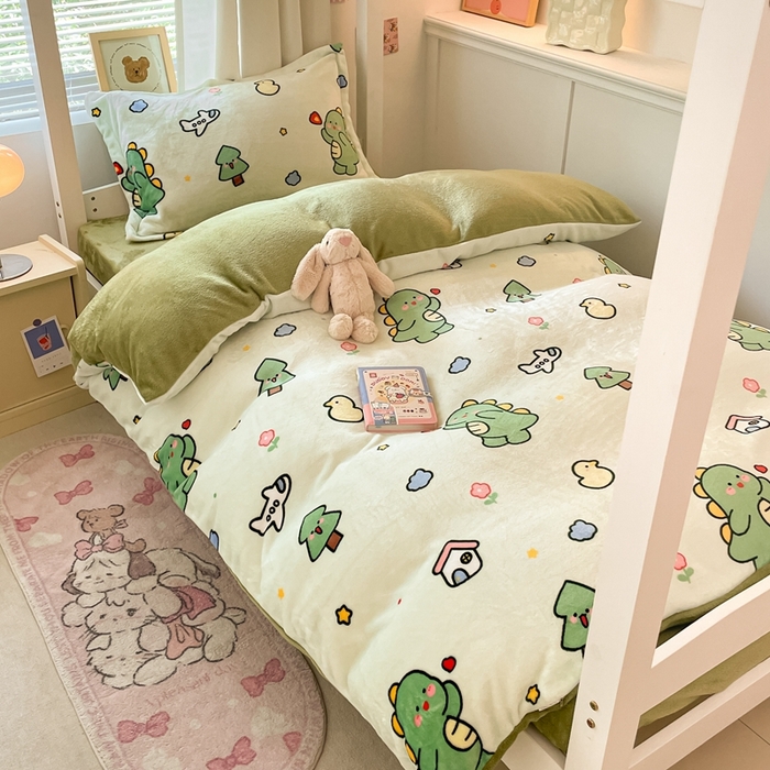 91家纺网 家纺一手货源 找家纺 寻米 2024新款加厚保暖牛奶绒学生三件套 恐龙森林