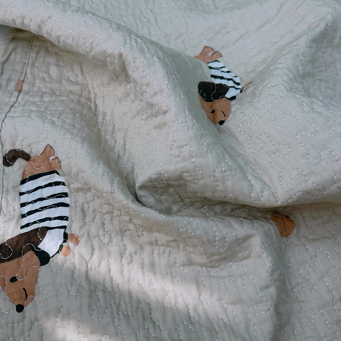 91家纺网 家纺一手货源 找家纺 2024新款亲肤舒适法式床盖三件套 拉拉狗