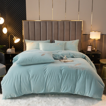 91家纺网 家纺一手货源 找家纺 （总）2024新款水晶绒纯色刺绣单品被套-轻羽系列