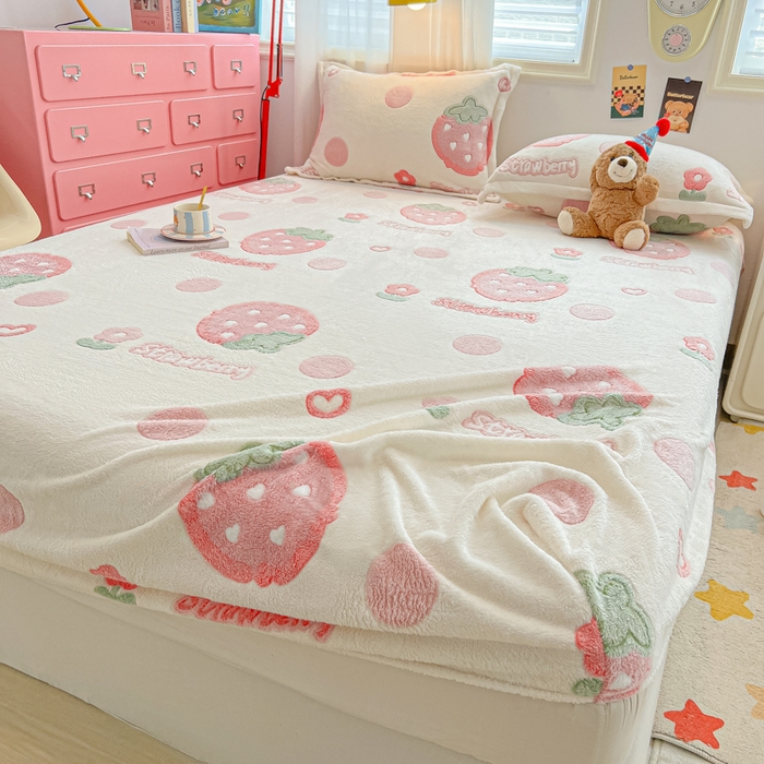 91家纺网 家纺一手货源 找家纺 韩巢家纺 2024新款加厚雪花绒卡通印花保暖床笠三件套 甜蜜