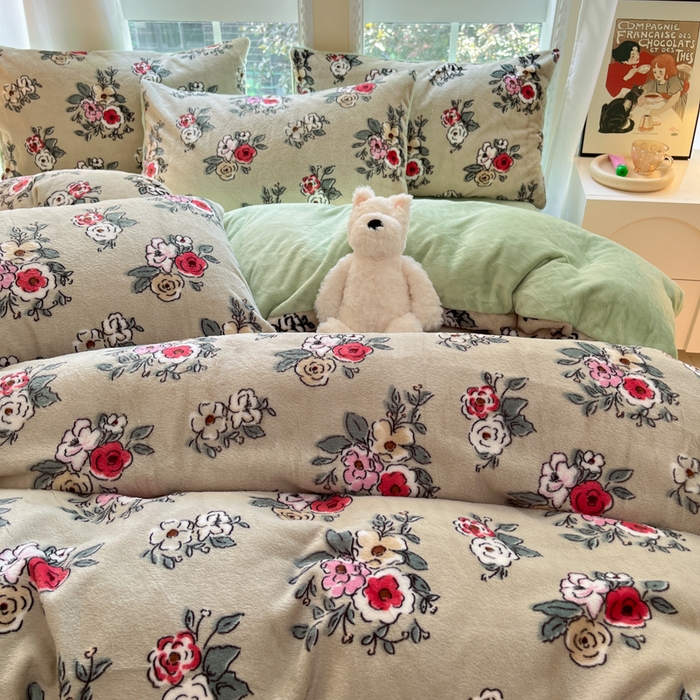 91家纺网 家纺一手货源 找家纺 慕澄家纺 2024新款兔绒牛奶绒加厚保暖印花四件套 法式庄园