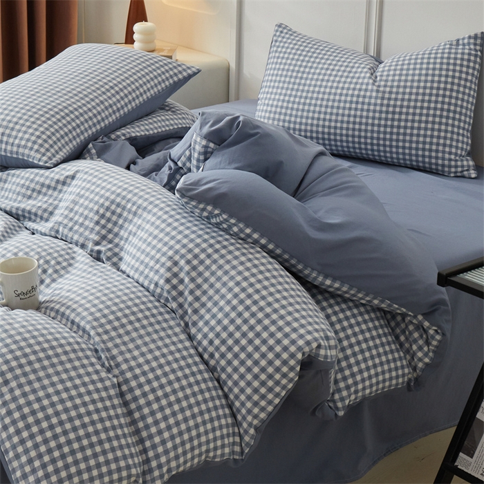 91家纺网 家纺一手货源 找家纺 盛秋家纺 2025新款格子单被套蓝小格+蓝灰