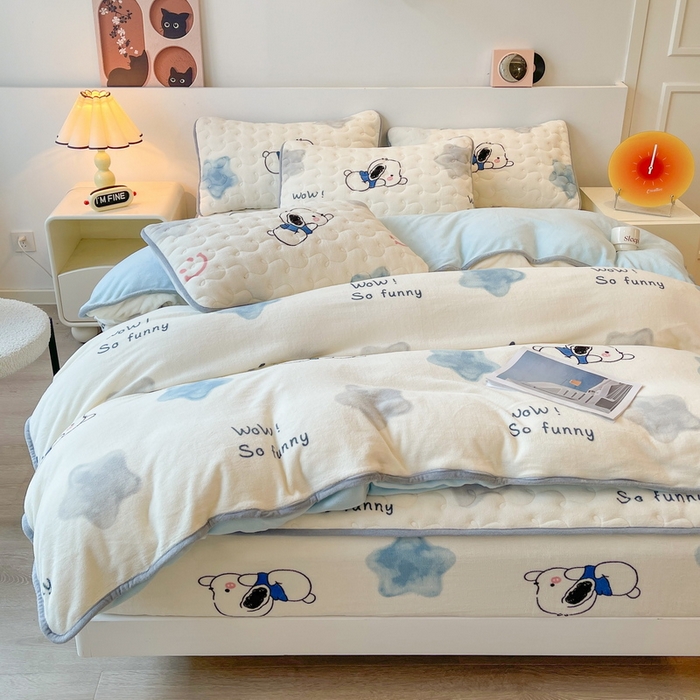 91家纺网 家纺一手货源 找家纺 2024秋冬A类牛奶绒加厚夹棉床笠+牛奶绒被套四件套帕恰狗