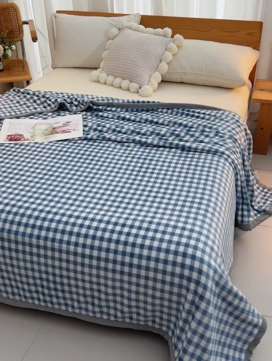 91家纺网 家纺一手货源 找家纺 仟人梦 2024新款A类高克重保暖法兰绒多功能保暖毛毯 蓝小格