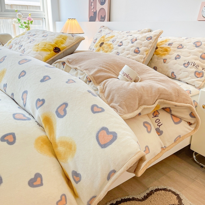 91家纺网 家纺一手货源 找家纺 2024秋冬A类牛奶绒加厚夹棉床笠+牛奶绒被套四件套寐色