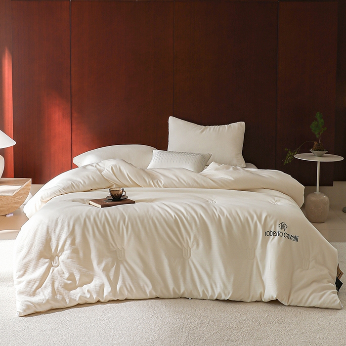 91家纺网 家纺一手货源 找家纺 （总）2024新款7A抗菌爱生活牛奶艾阳棉春秋被子被芯