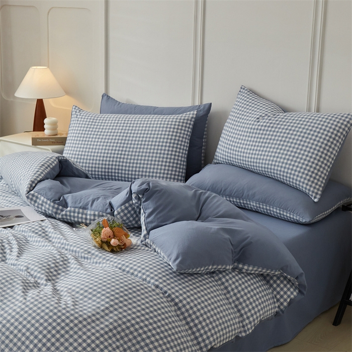 91家纺网 家纺一手货源 找家纺 盛秋家纺 2025新款格子单被套蓝小格+蓝灰
