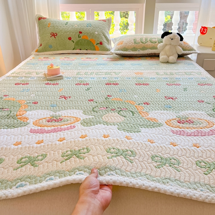 91家纺网 家纺一手货源 找家纺 川悦生活 2024新款A类印花雪花绒床垫加厚绒保暖床护垫 床垫甜系龙龙