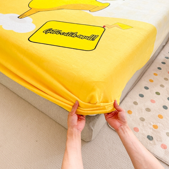 91家纺网 家纺一手货源 找家纺 ds生活馆 2026新款大版数码印花牛奶绒单床笠 气球皮卡