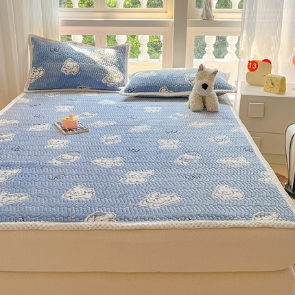 91家纺网 家纺一手货源 找家纺 川悦生活 2024新款A类印花雪花绒床垫加厚绒保暖床护垫 床垫小雪狗