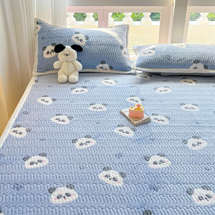 91家纺网 家纺一手货源 找家纺 川悦生活 2024新款A类印花雪花绒床垫加厚绒保暖床护垫 床垫塔丽小熊猫