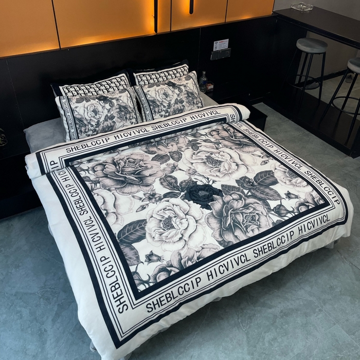 91家纺网 家纺一手货源 找家纺 2024新款大版数码印花四件套高克重双面加厚牛奶绒四件套 大花