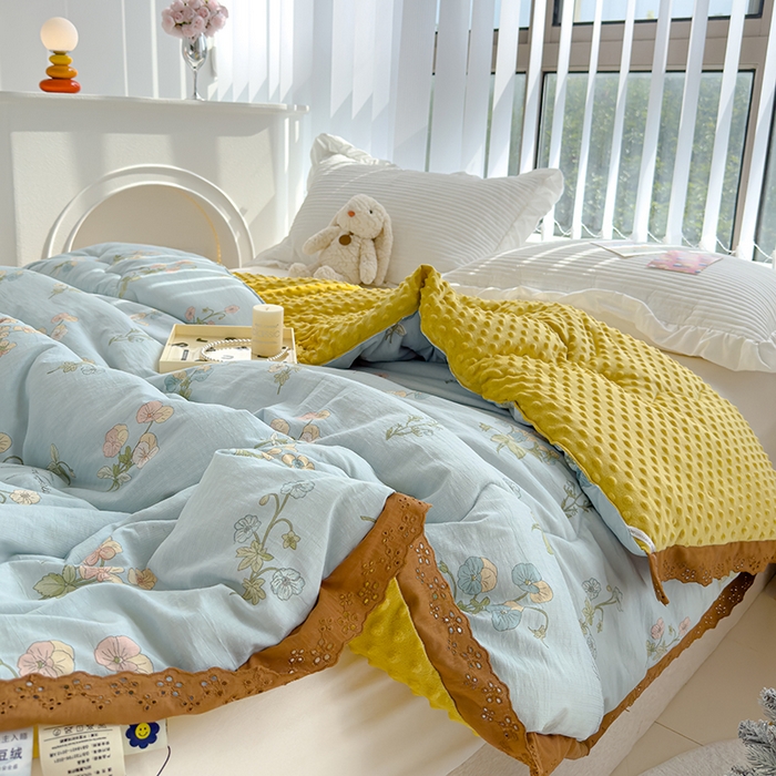 91家纺网 家纺一手货源 找家纺 芯恋 2025款提花韩版花边豆豆冬被被子春秋被芯大豆被豆豆被花语