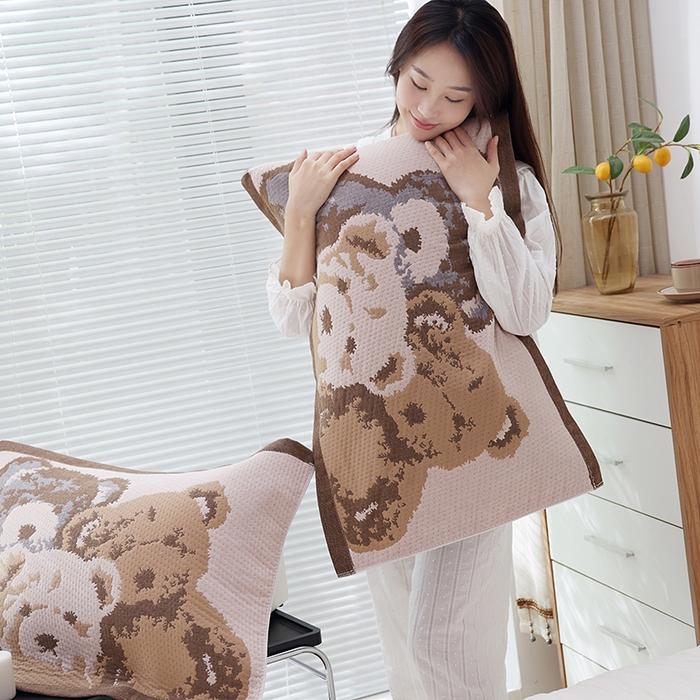 91家纺网 家纺一手货源 找家纺 朴尔家纺-毛巾被 2024年新款卡通定位纯棉四层纱布枕巾 心相印-咖