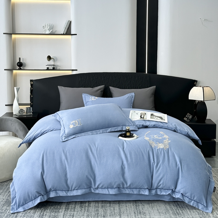 91家纺网 家纺一手货源 找家纺 宜家坊 2024新款加厚肌理纹碳素磨毛刺绣四件套-邂逅系列 邂逅-宾利兰