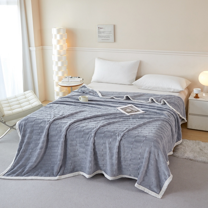 91家纺网 家纺一手货源 找家纺 可思家纺 2024新款纯色仿兔绒泡泡绒毛毯家用四级毯午睡毯 竹兰清羽星空灰