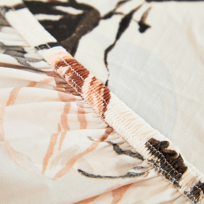 91家纺网 家纺一手货源 找家纺 逐日沙发套 2024新款牛奶丝印花系列-沙发床套 沙发床套-水墨